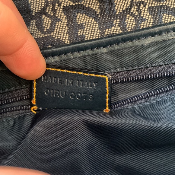 Dior Vintage Oblique Medium Saddle Bag - Picture 9 of 16